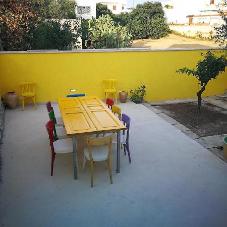 Donalisa Hotel Andrano Buitenkant foto