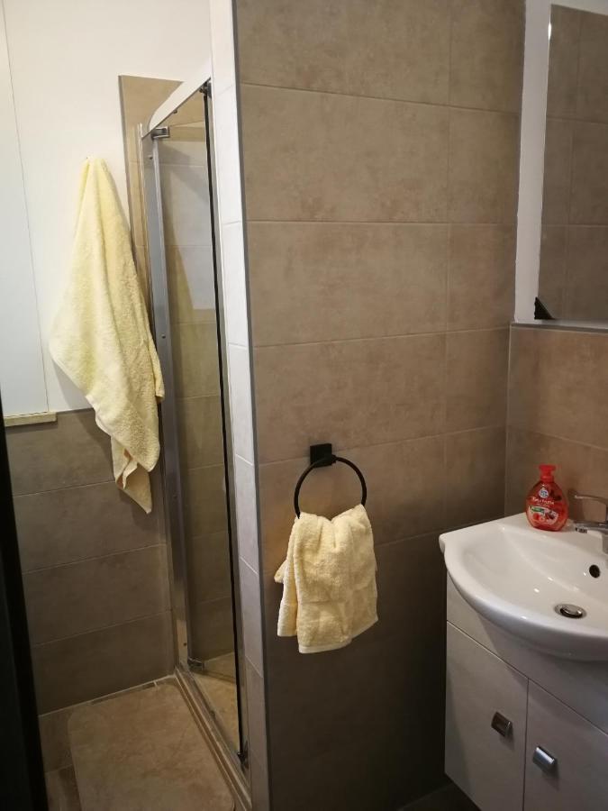 Donalisa Hotel Andrano Buitenkant foto