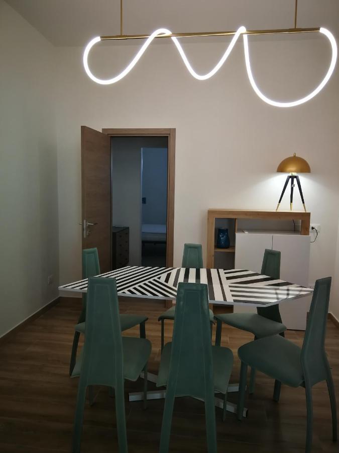 Donalisa Hotel Andrano Buitenkant foto